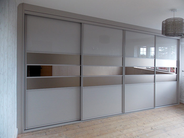 latest style in sliding-wardrobe-doors