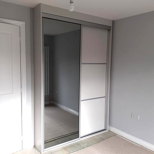 Mirrored Sliding Wardrobe Exterior